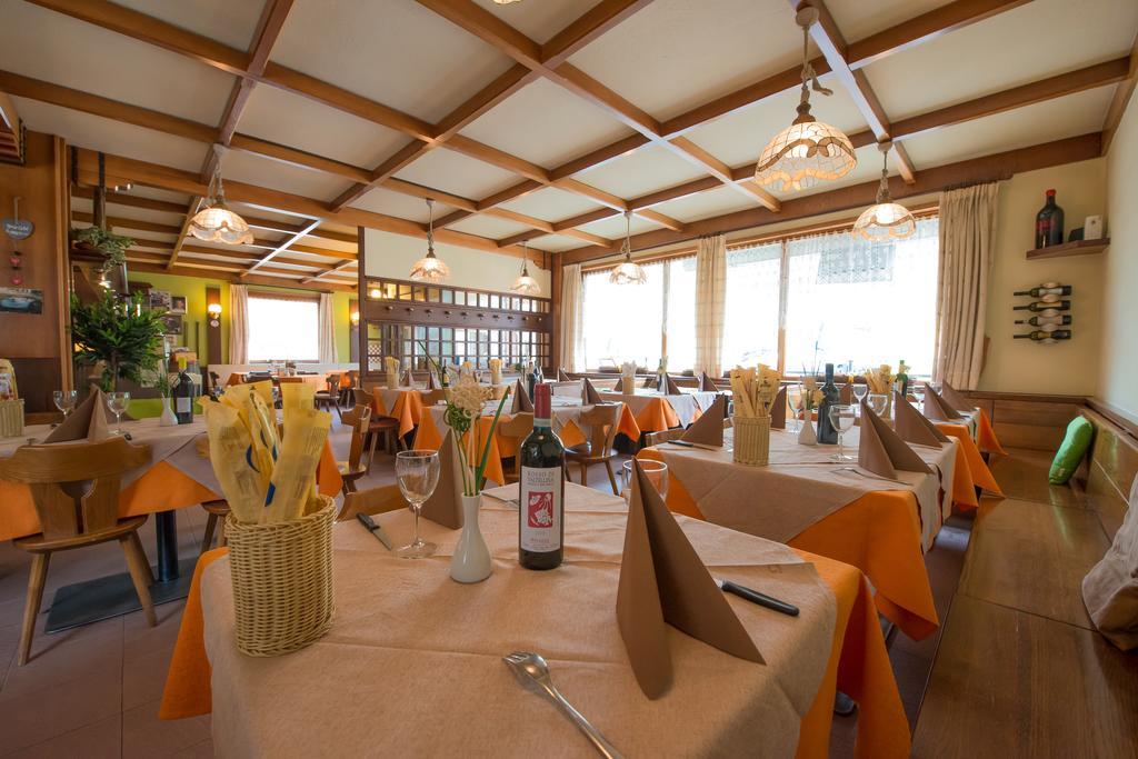 Dependance Sporting Hotel Ливиньо Екстериор снимка