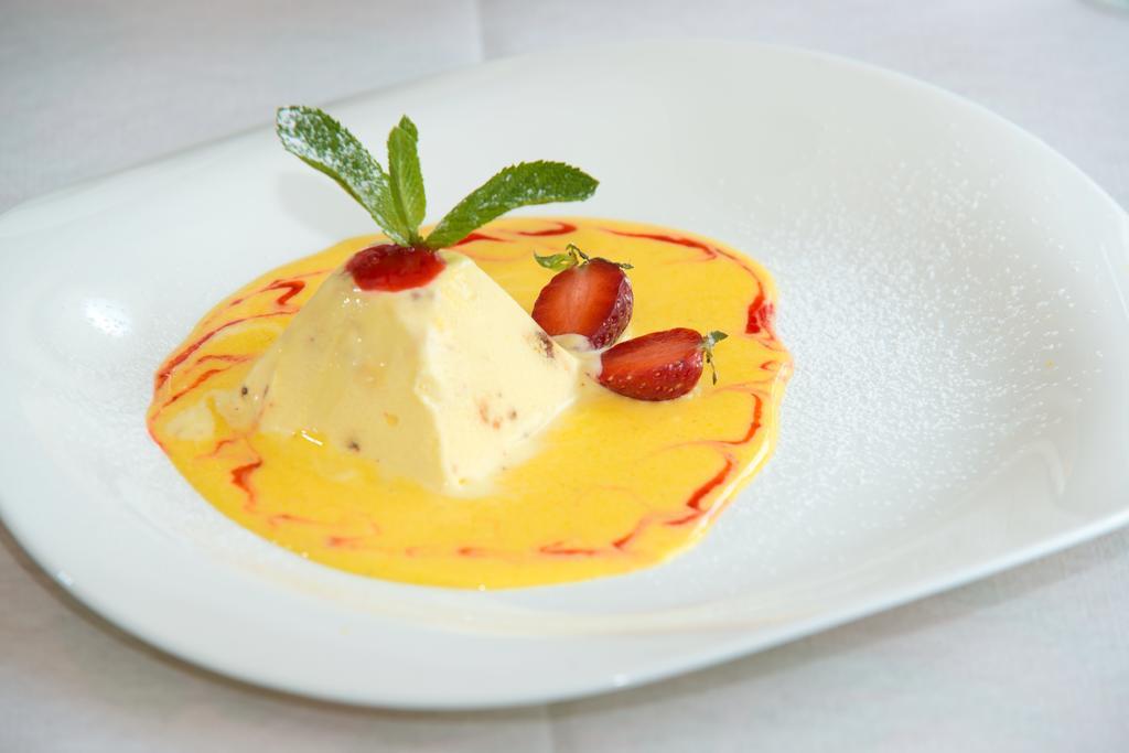Dependance Sporting Hotel Ливиньо Екстериор снимка